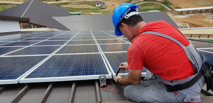 solar panels installers roof